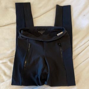 Athleta XXS black and navy leggings